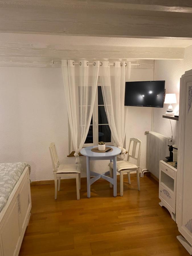 Domaine De La Provencale Bed & Breakfast Saint-Didier-de-la-Tour Екстериор снимка