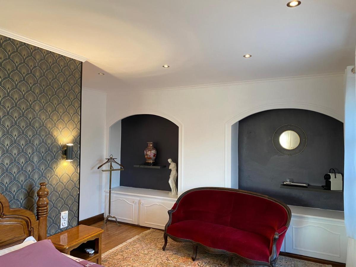 Domaine De La Provencale Bed & Breakfast Saint-Didier-de-la-Tour Екстериор снимка