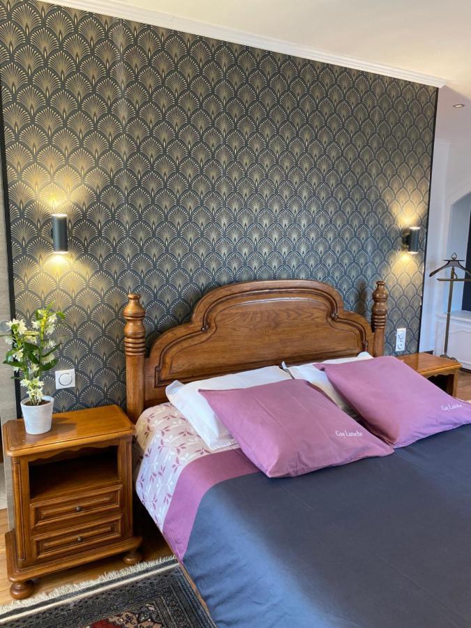 Domaine De La Provencale Bed & Breakfast Saint-Didier-de-la-Tour Екстериор снимка