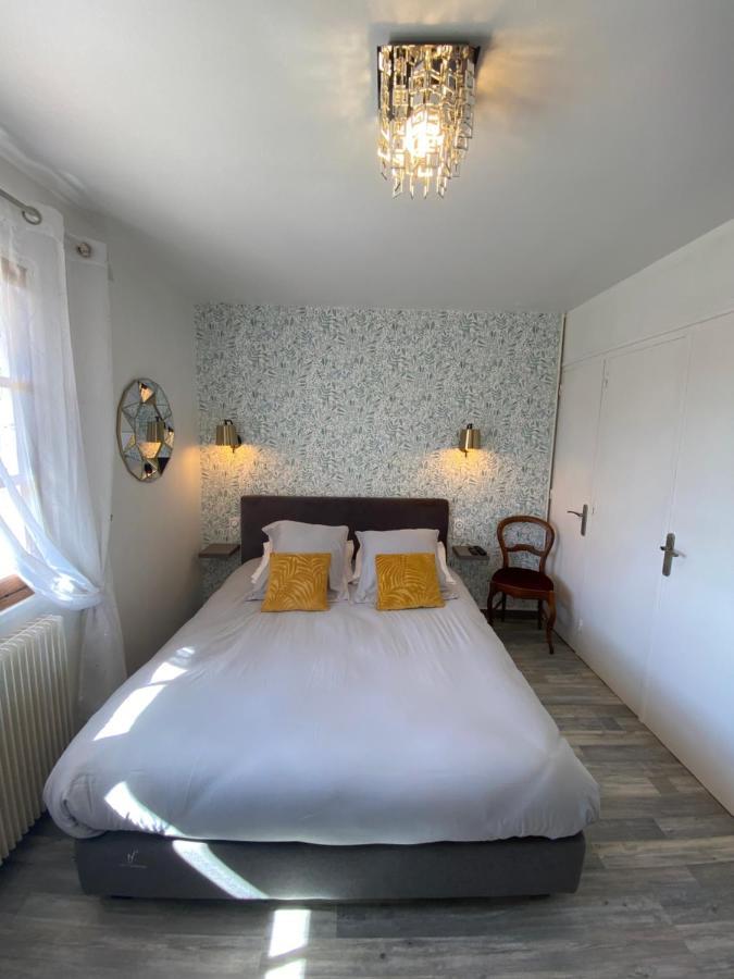 Domaine De La Provencale Bed & Breakfast Saint-Didier-de-la-Tour Екстериор снимка